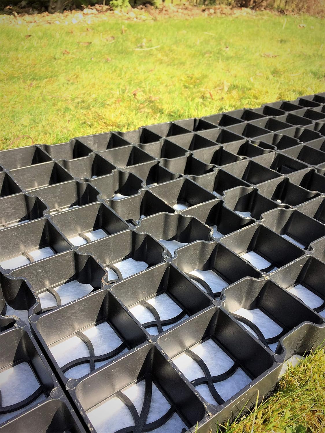Ecobase Porous Pavers, Black, 1.5m² Pack - Image 5