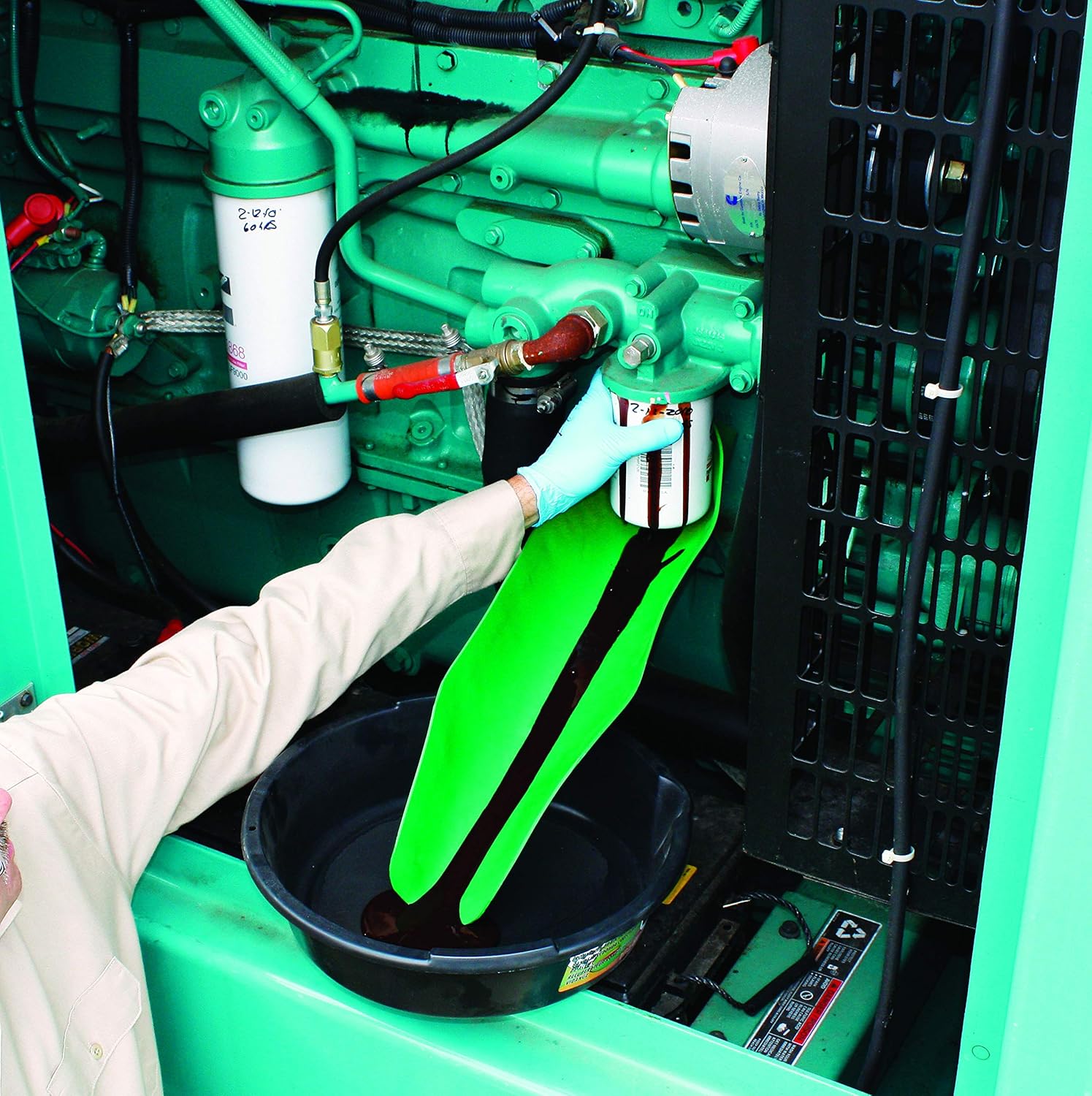 Form a Funnel Flexible Draining Tool. MultiPurpose For Draining Oil