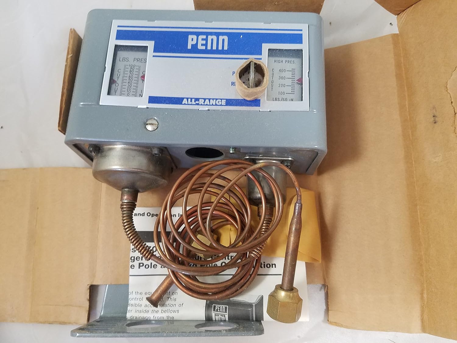 Johnson Controls P70MA1C MicroSet Control for NonCorrosive Refrigerants, SinglePole, Single