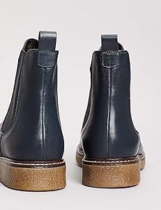 chelsea boots gum sole