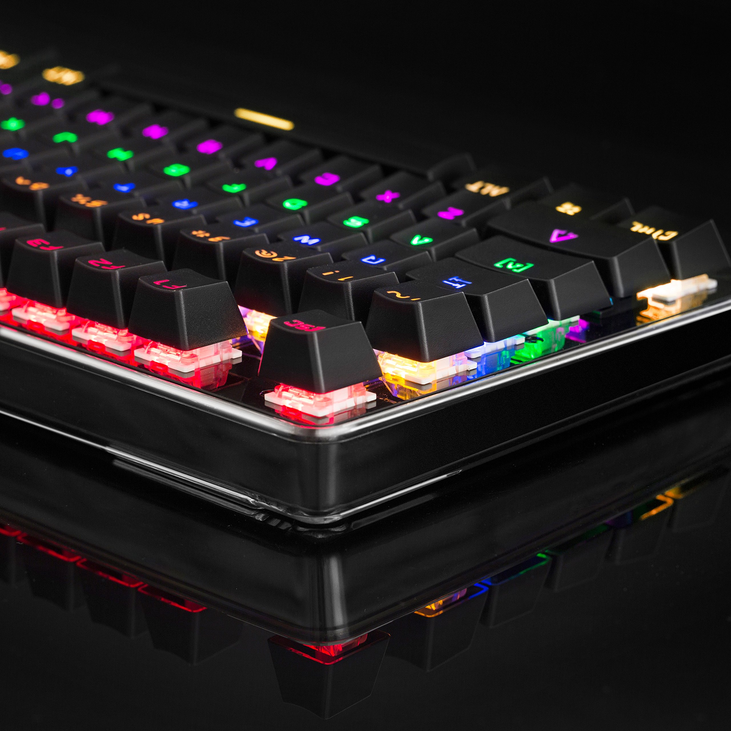 Combaterwing Teclado Gaming Mecánico con Cable de 104 Teclas con Retroiluminación RGB y Switches Blue(Negro)