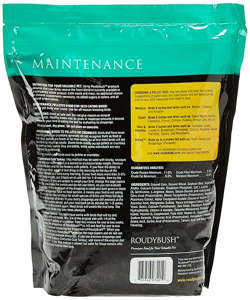 ROUDYBUSH DAILY MAINTENANCE FOOD FOR BIRDS – SCIENTIFICALLY FORMULATED BIRD FEED – BIRD FOOD PELLETS W/CORN, WHEAT, SOY & MORE – NUTRITIOUS & HEALTHY FEED FOR BIRDS (MINI, 44OZ)