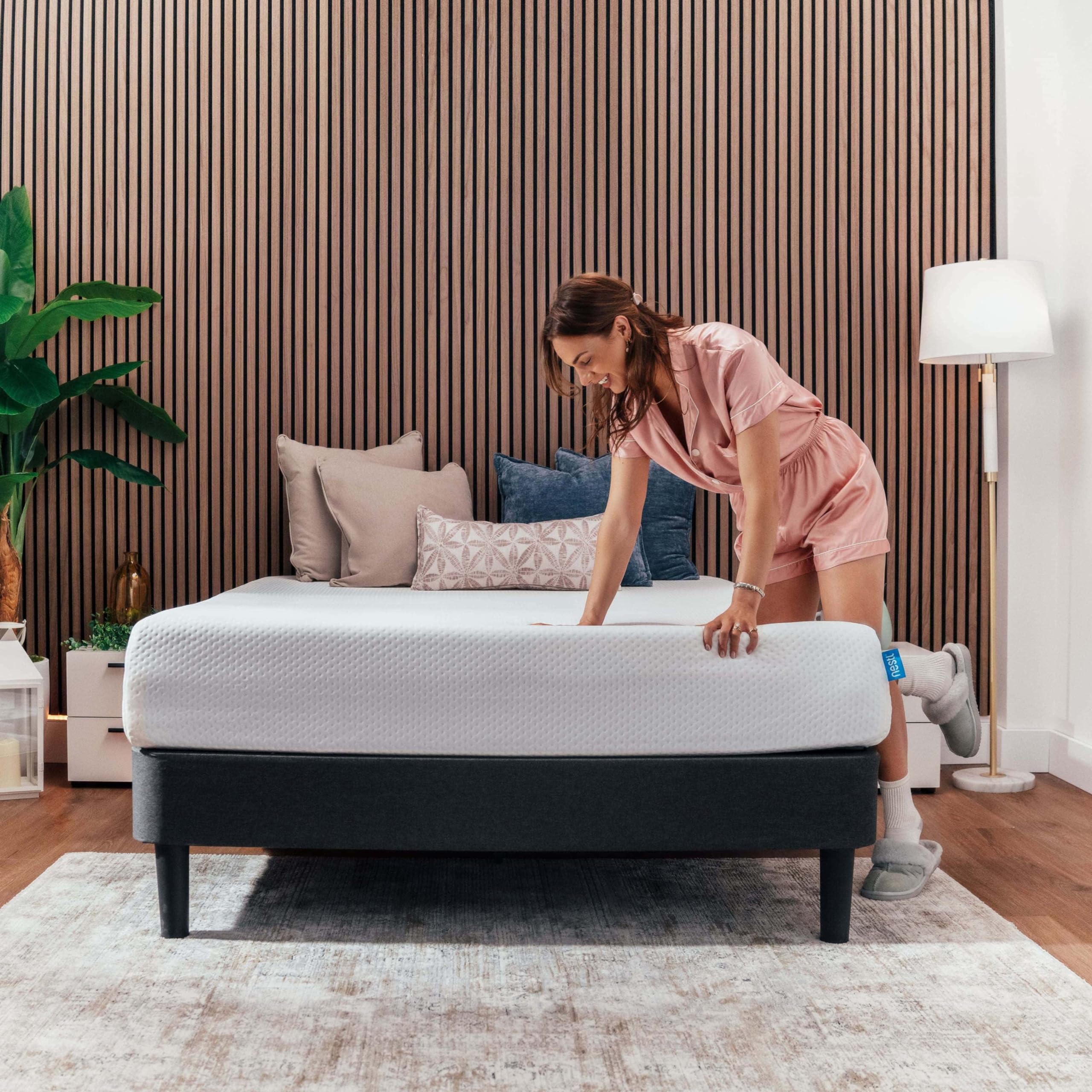 Nestl Green Tea King Size Mattress – 8 Inch Cooling Graphite Memory Foam Mattress, Fiberglass Free, Pressure Relief Supportive Bed in A Box, CertiPur-US Certified