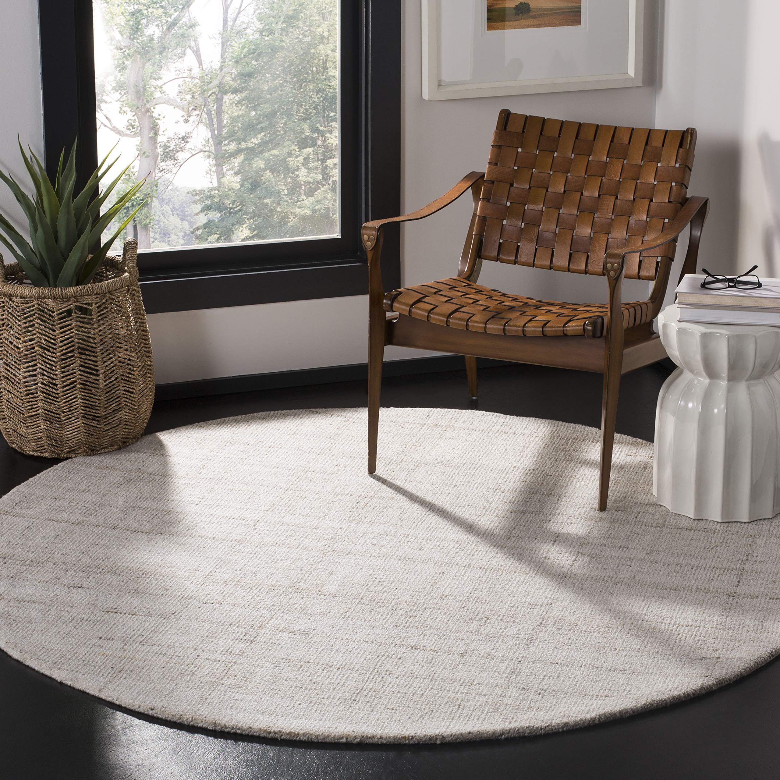 SAFAVIEH Abstract Collection 4′ Round Ivory/Beige ABT141D Handmade Premium Wool & Viscose Area Rug