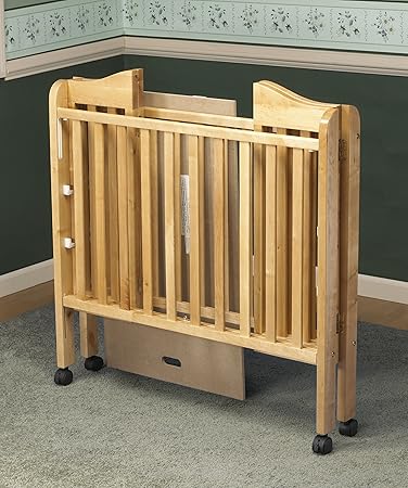portable crib with changing table