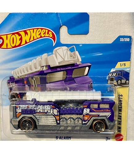 ホットホイール アンビュランス Amazon.com: Hot Wheels 2010 Race World Super Van Ambulance 1:64