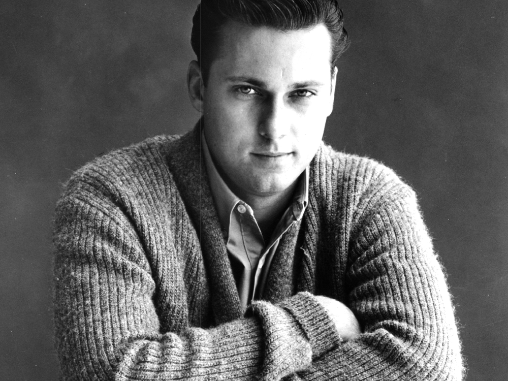 Jack Jones bei Amazon Music