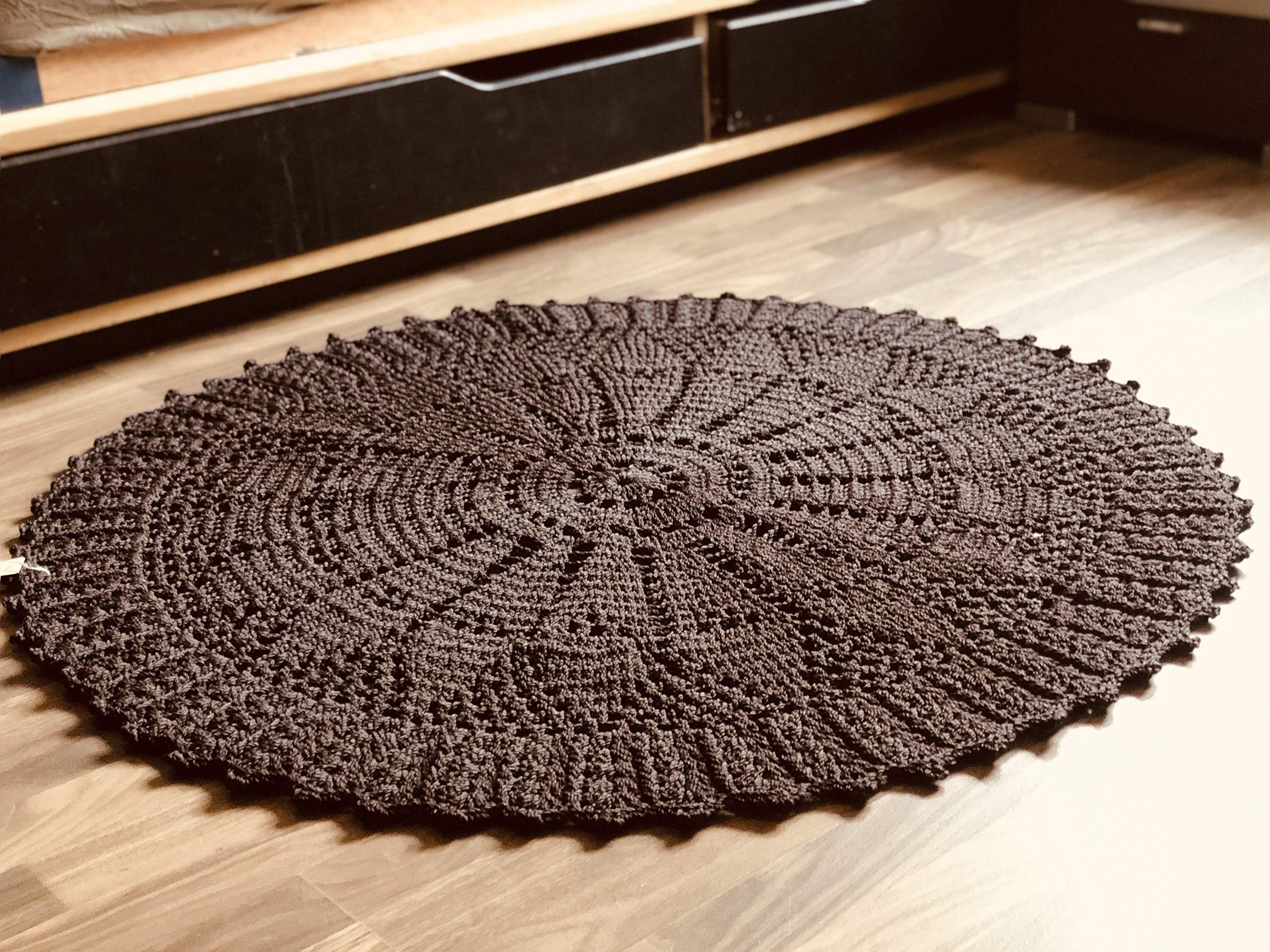 Maison Zoe heavy round Crochet Rug Crochet brown ø110cm - 100% handmade - monochrome design