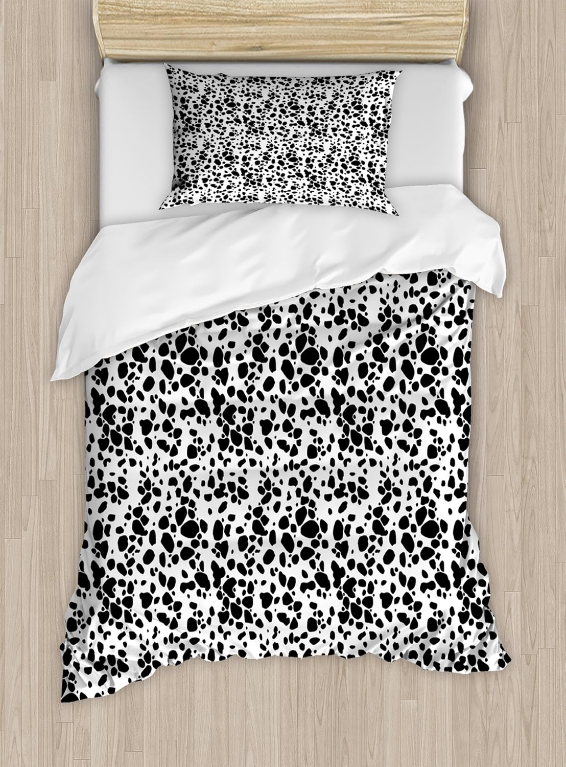 Dalmatian Dog Print Duvet Cover Set by Ambesonne, Black and White Puppy