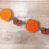 Novabright Day of the Dead Decoration Wooden Banner, Marigold & Buttefly | 4.1ft Dia De Los Muertos Altar Decor Hanging Garland Día De Los Muertos Ofrenda Halloween Mexican Party Supplies