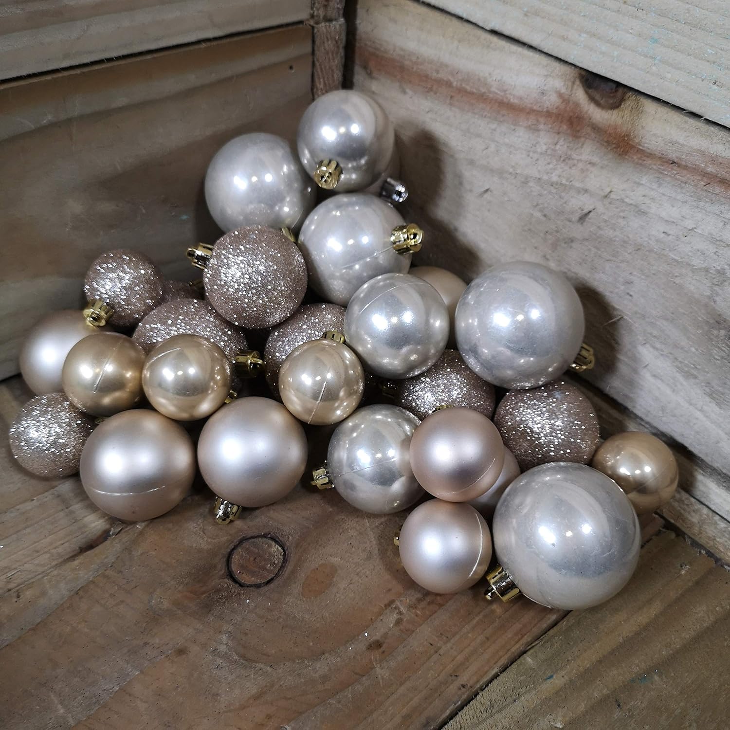 30 Luxury Shatterproof Christmas Baubles Decorations