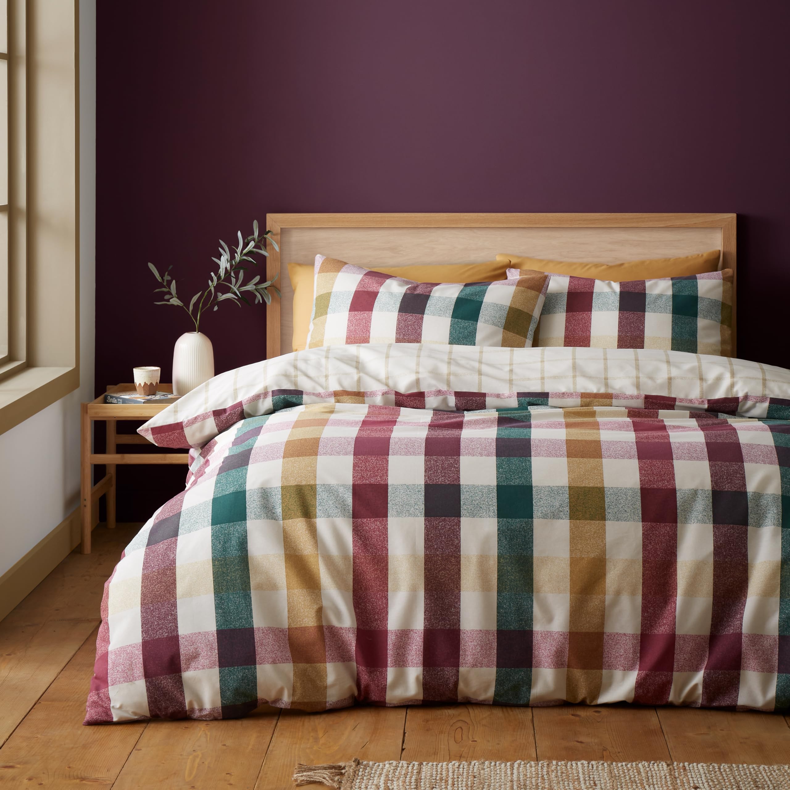 Catherine Lansfield Autumn Check Reversible King Duvet Cover Set with Pillowcases Plum