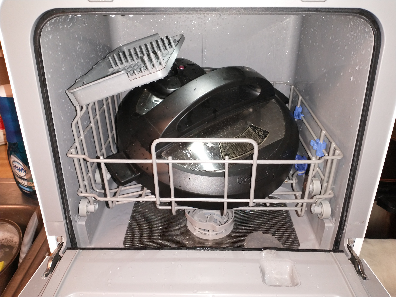 48/mo Finance Farberware FDW05ASBWHA Compact Portable Countertop