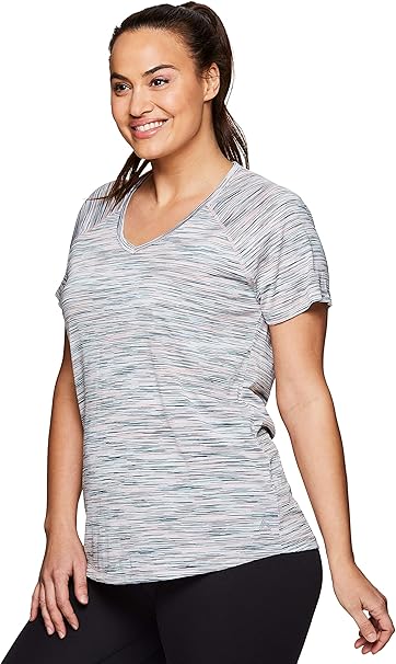 remeras con escote mujer