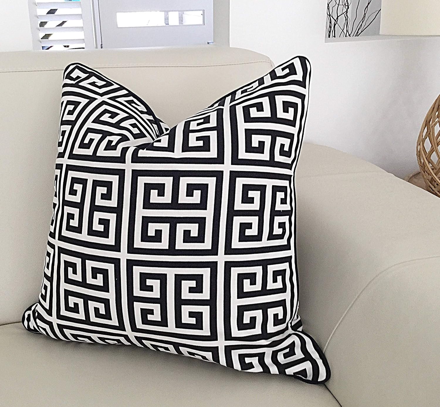 Hose233 Black And White Cushion Covers Greek Keys Towers Cushion