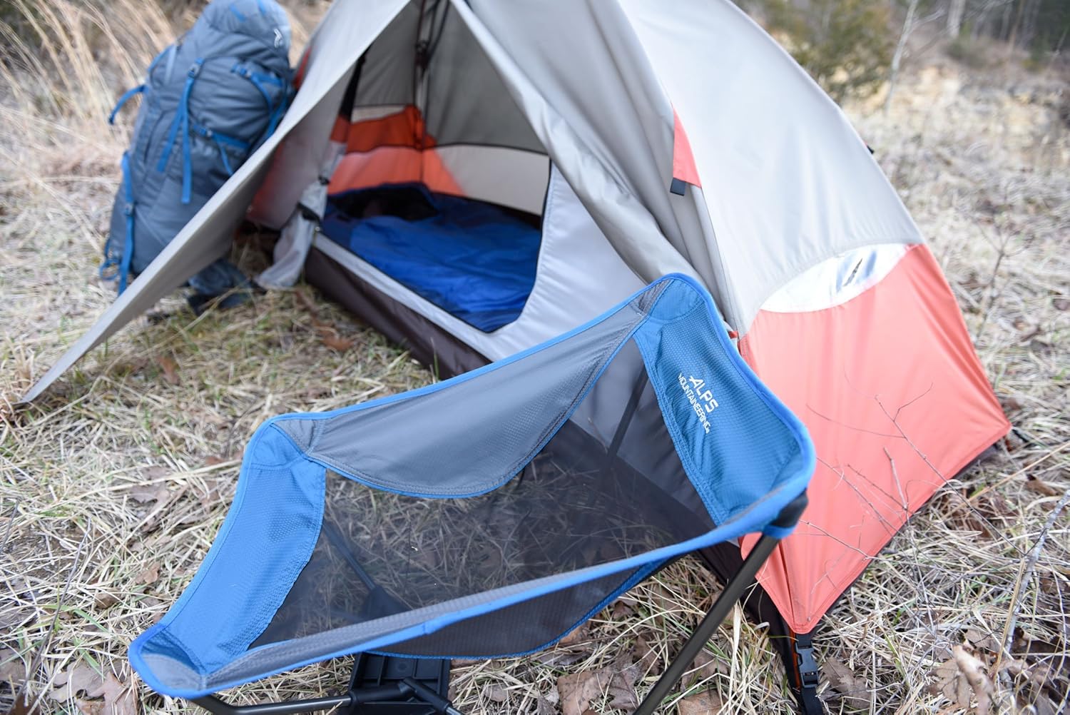 alps mountaineering ready lite low camping chair