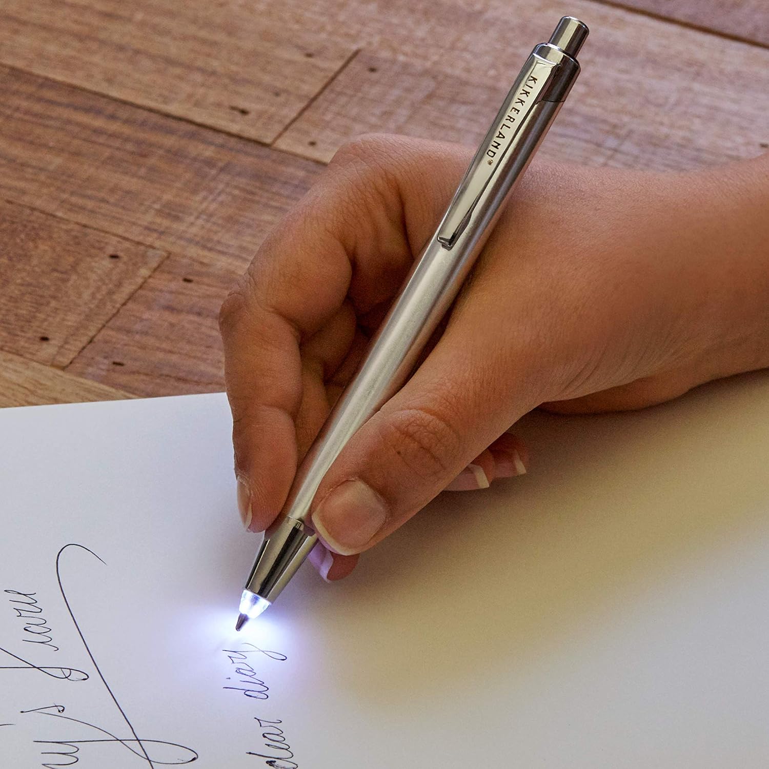 KIKKERLAND - Flashlight Pen - Light Up LED Tipped Ballpoint Pen for Writing in the Dark - Black Ink - Image 3
