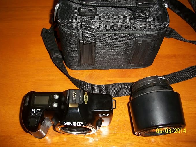 Minolta Maxxum 3000i Cámara de película con lente Sigma UC de alta ...