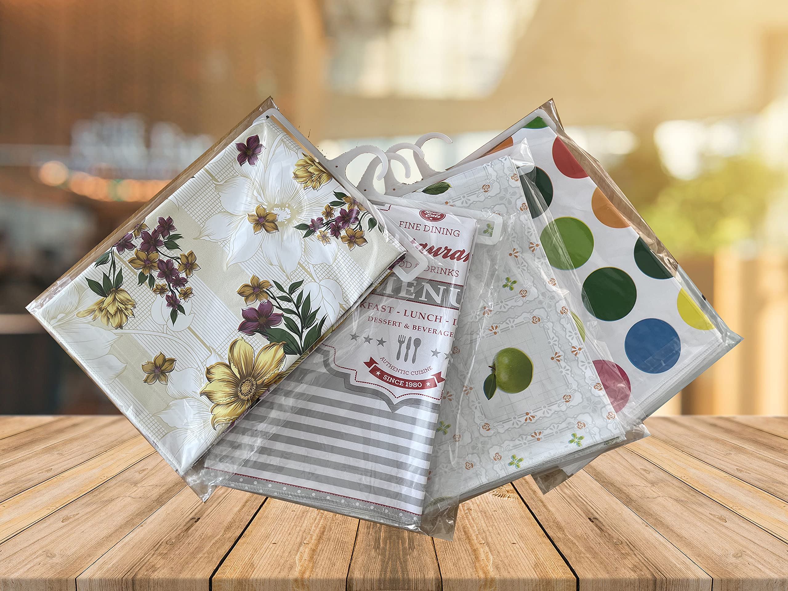 HOUSE COLLECTION Tablecloth, Multi-Colour, 140 x 230 cm