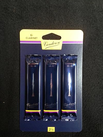 Vandoren Reeds Clarinet Bb 2.5 Traditional (3 Pack) Brand New