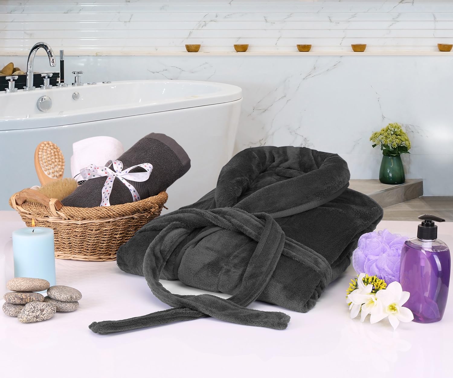 NY Threads Luxurious Men's Shawl Collar Fleece Bathrobe Spa Robe at  Men’s Clothing store