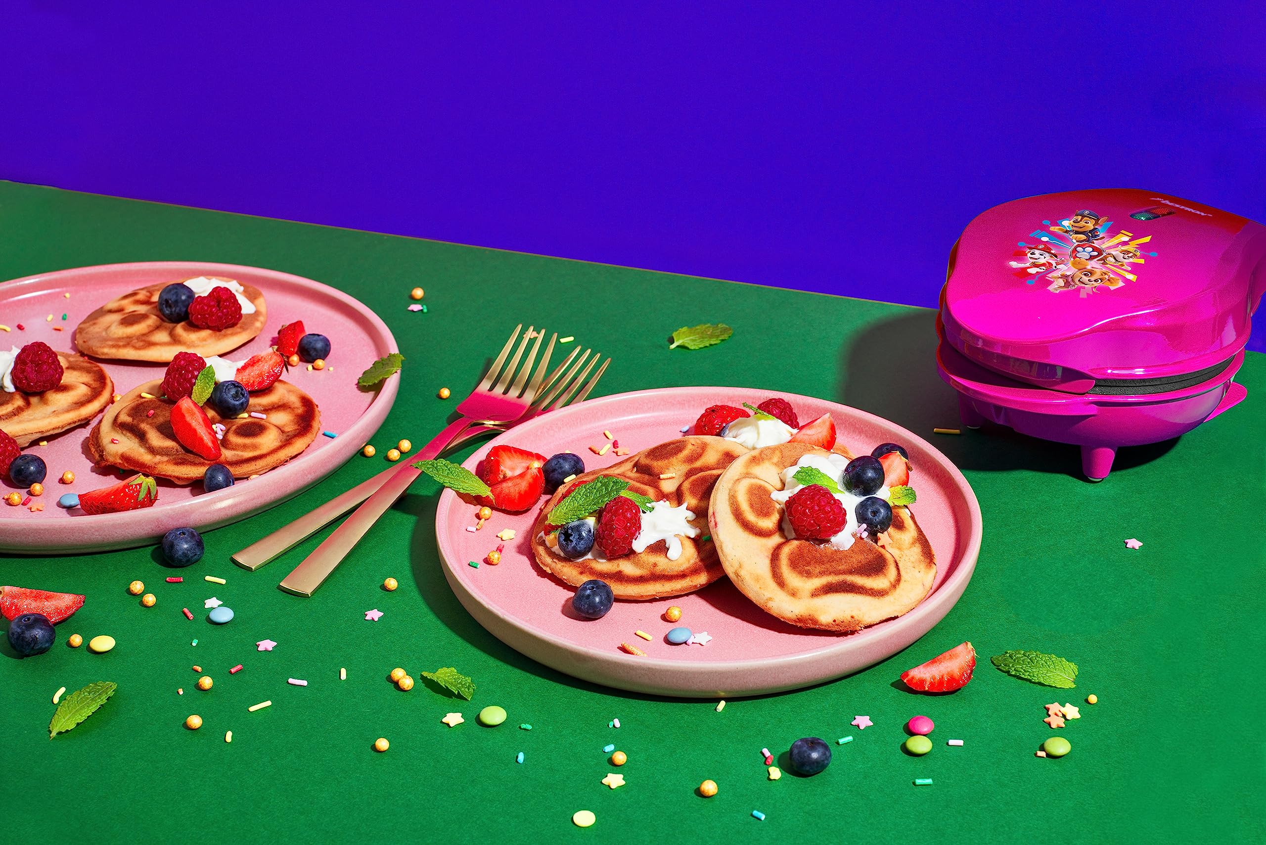 Paw Patrol Mini-Waffeleisen im einzigartigen Paw Patrol Design, für Kindergeburtstage, Ostern & Weihnachten, inkl. Backampel, Waffelgröße: Ø 10cm, offizielles Lizenzprodukt, Farbe: Rosa 6