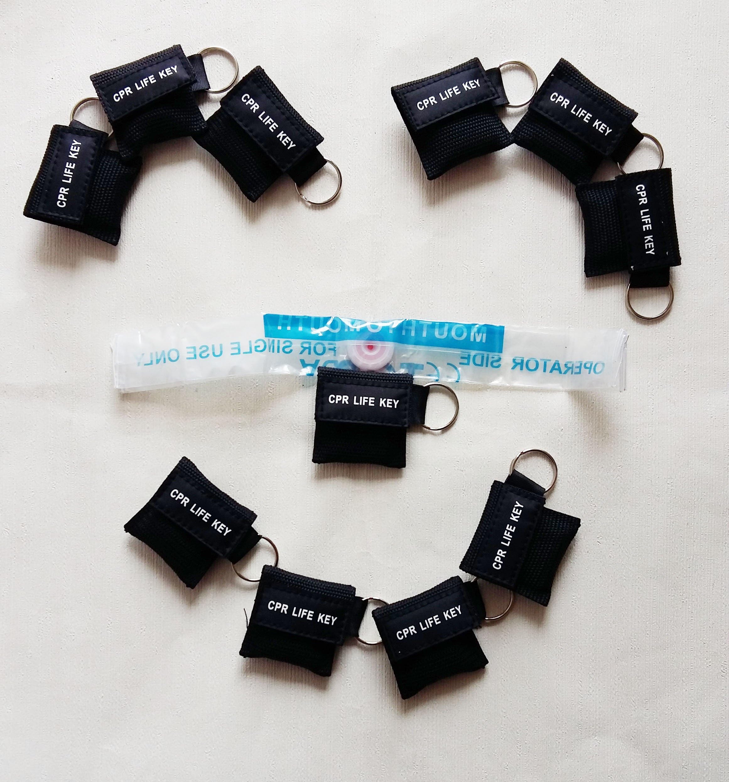 20PCS/Pack Black CPR Mask with Keychain Face Shield Disposable Mask AED Training First aid