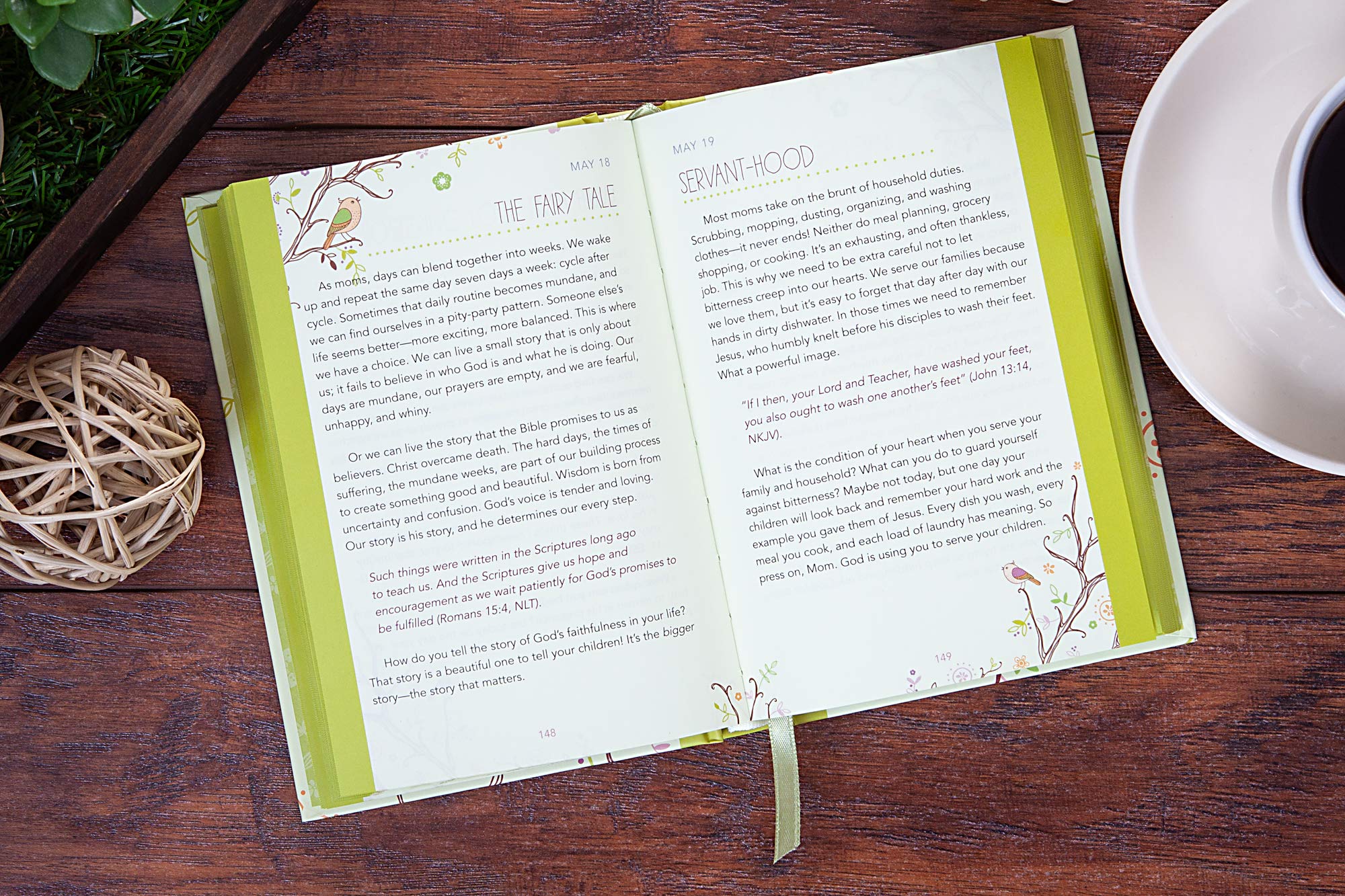 A Little God Time for Mothers: 365 Daily Devotions (Hardcover)– Inspirational Devotionals for Mothers of All Ages, Perfect Gift for Mothers, Baby Showers, Christmas, and More
