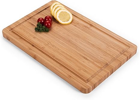Blumtal Cutting Board Made From 100 Bamboo Anti Septic Wood Board With Juice Groove Wooden Boards 2 Sizes Amazon De Kuche Haushalt