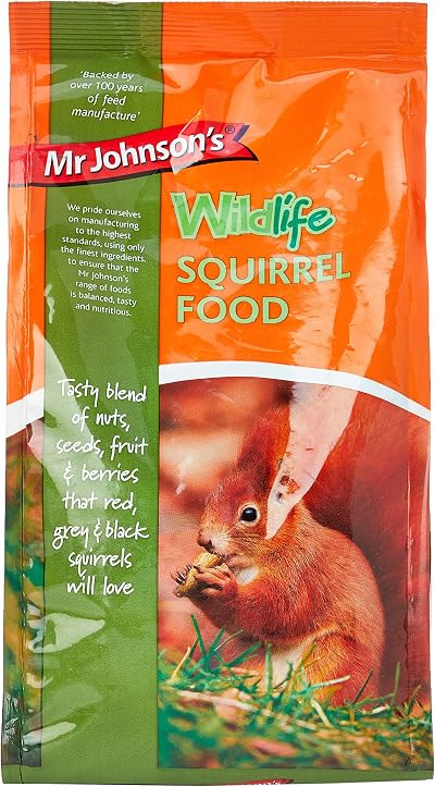 Mr Johnson's Wildlife Squirrel Food Apple 900g - Premium Blend