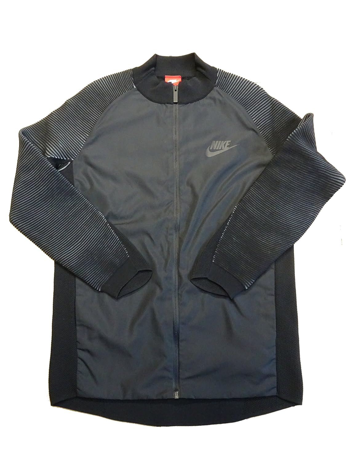 nike dynamic reveal jacket
