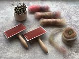Heidifeathers Hand Carders Wool Fibre Blending Pair 72 Point Fine Medium view 4