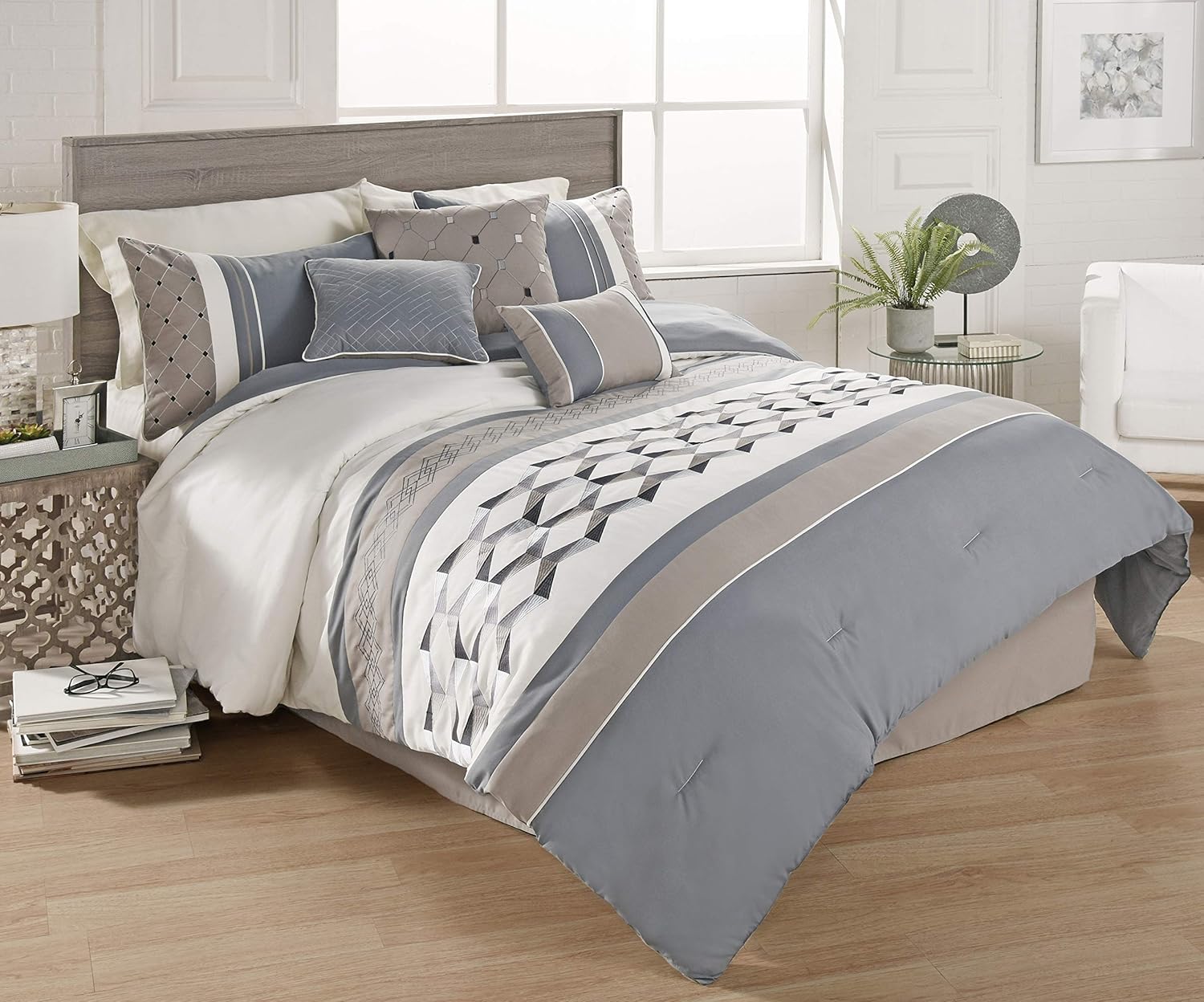 Riverbrook Home Beren Comforter Set, Queen, Blue/Tan/Ivory 7