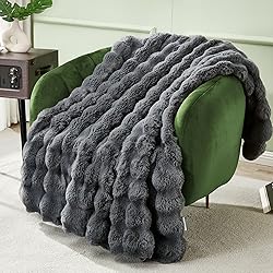 DREAMNINE Extra Soft Fuzzy Faux Rabbit Fur Throw