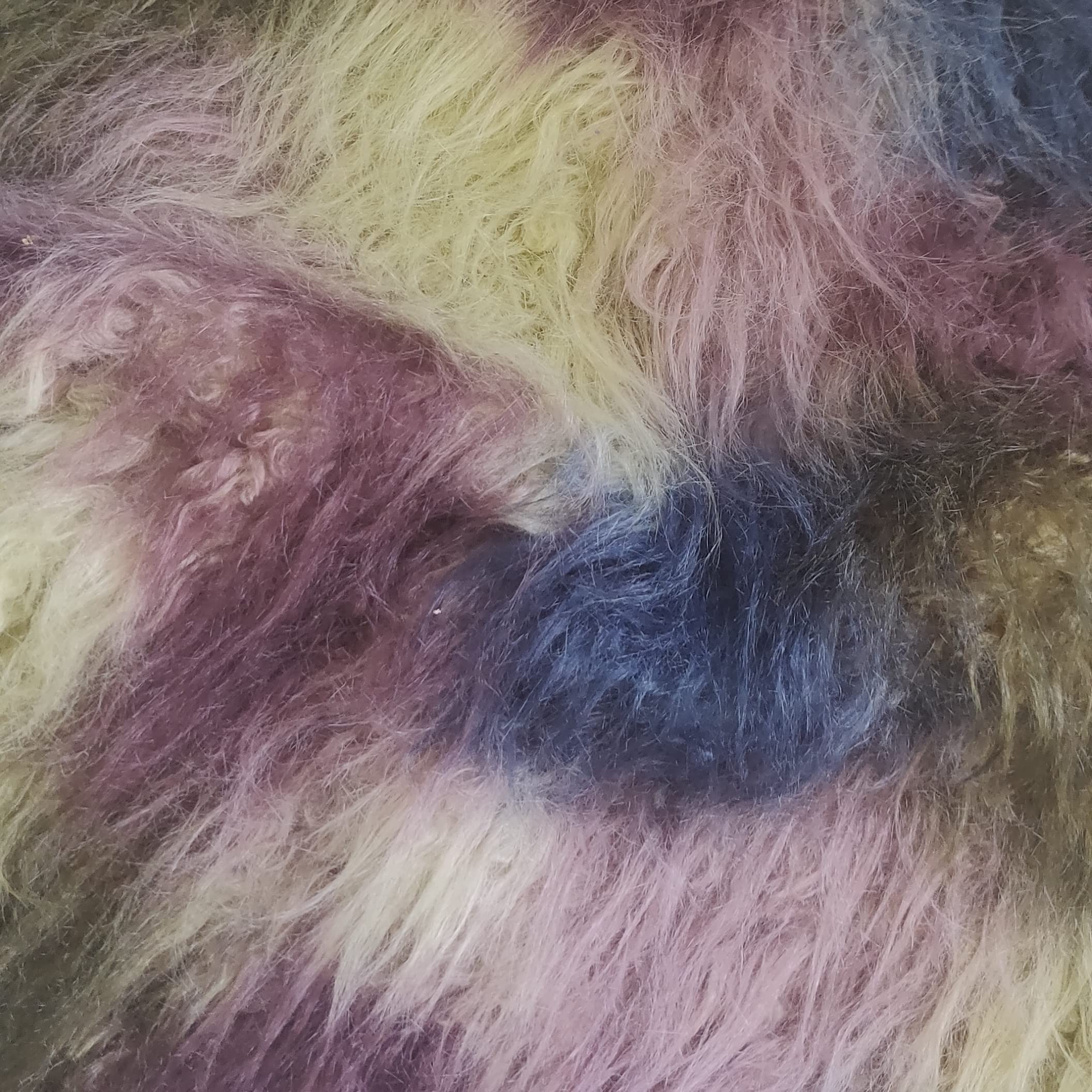 Super Luxury Faux Fur Fabric Material Fantasy, 1Mtr 150cm x 100cm