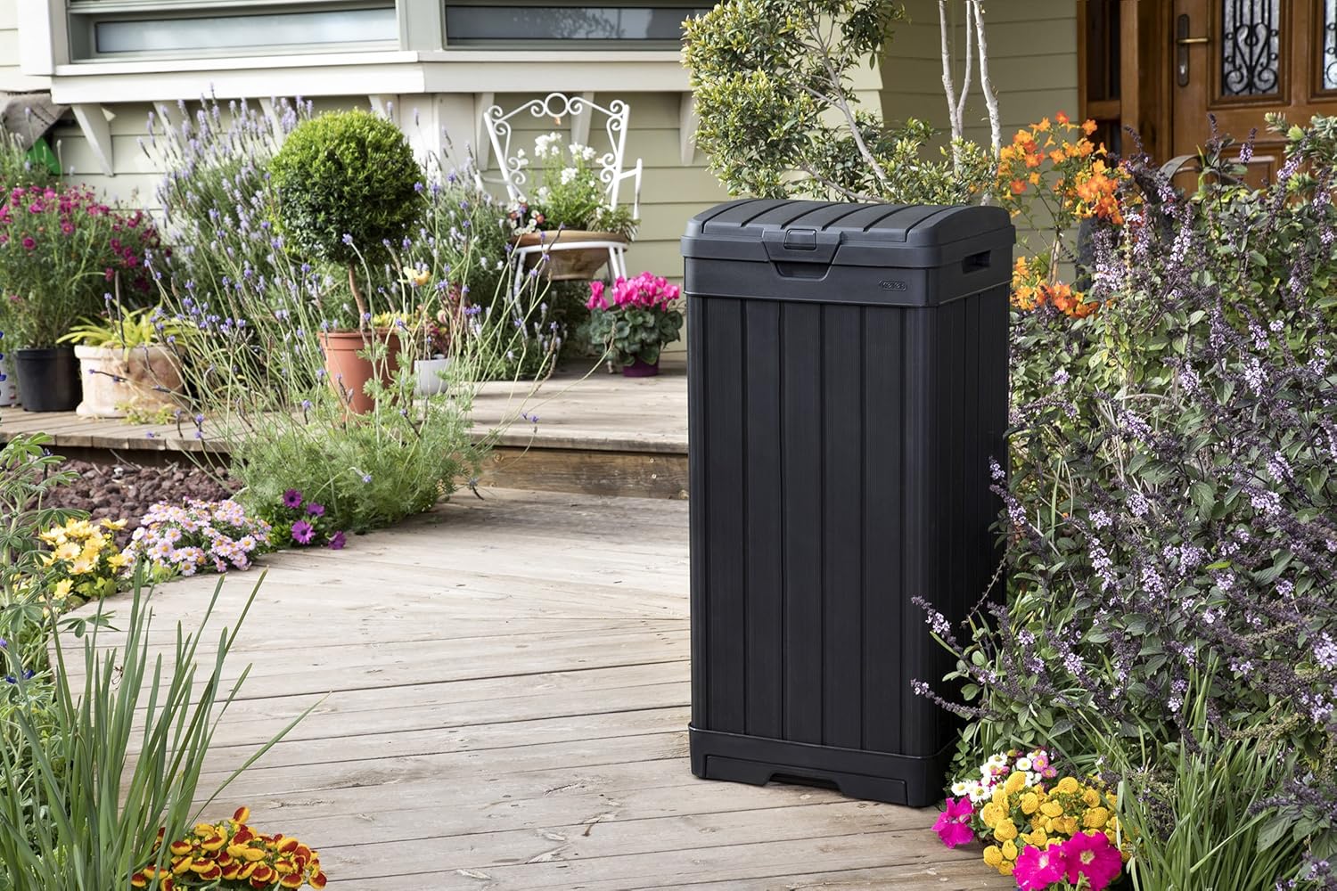 KETER Baltimore 38 Gallon Trash Can with Lid and Drip Tray for Easy Cleaning-Perfect for Patios, Kitchens, and Outdoor Entertaining, 38 Gallons, Black : Garden & Outdoor