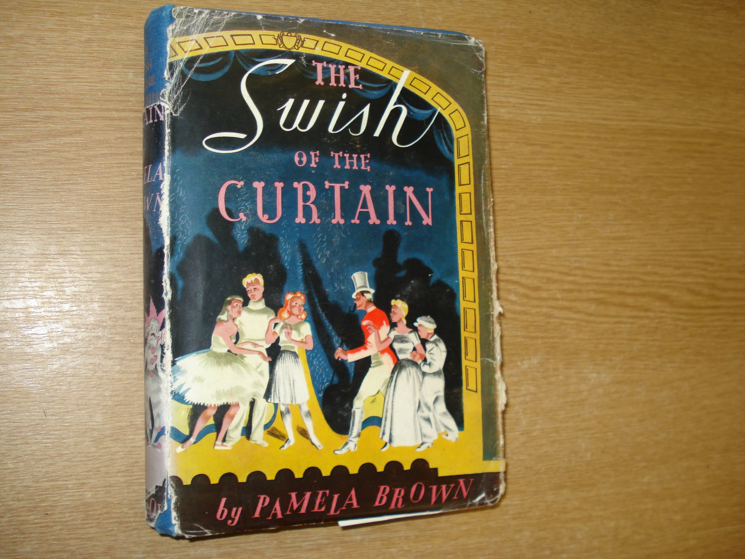 The Swish Of The Curtain Amazon Co Uk Pamela Brown Books