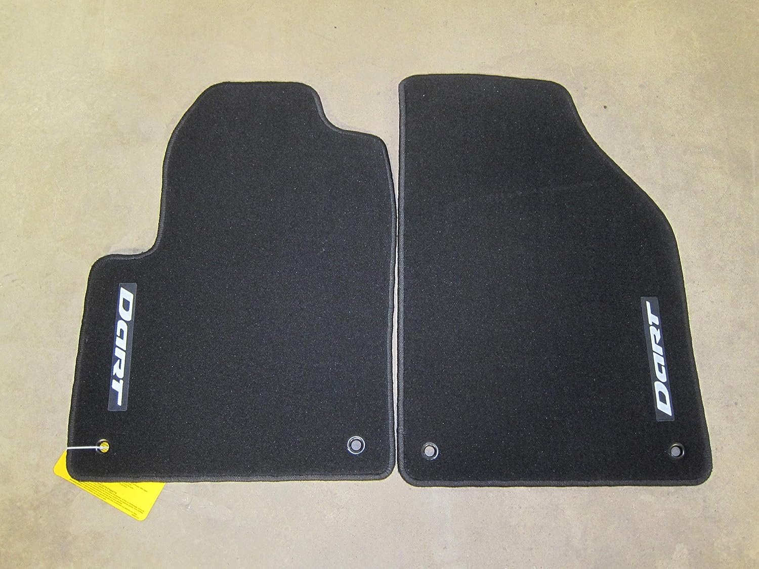 Amazon Com Mopar 2013 2016 Dodge Dart Front Rear Black Carpeted