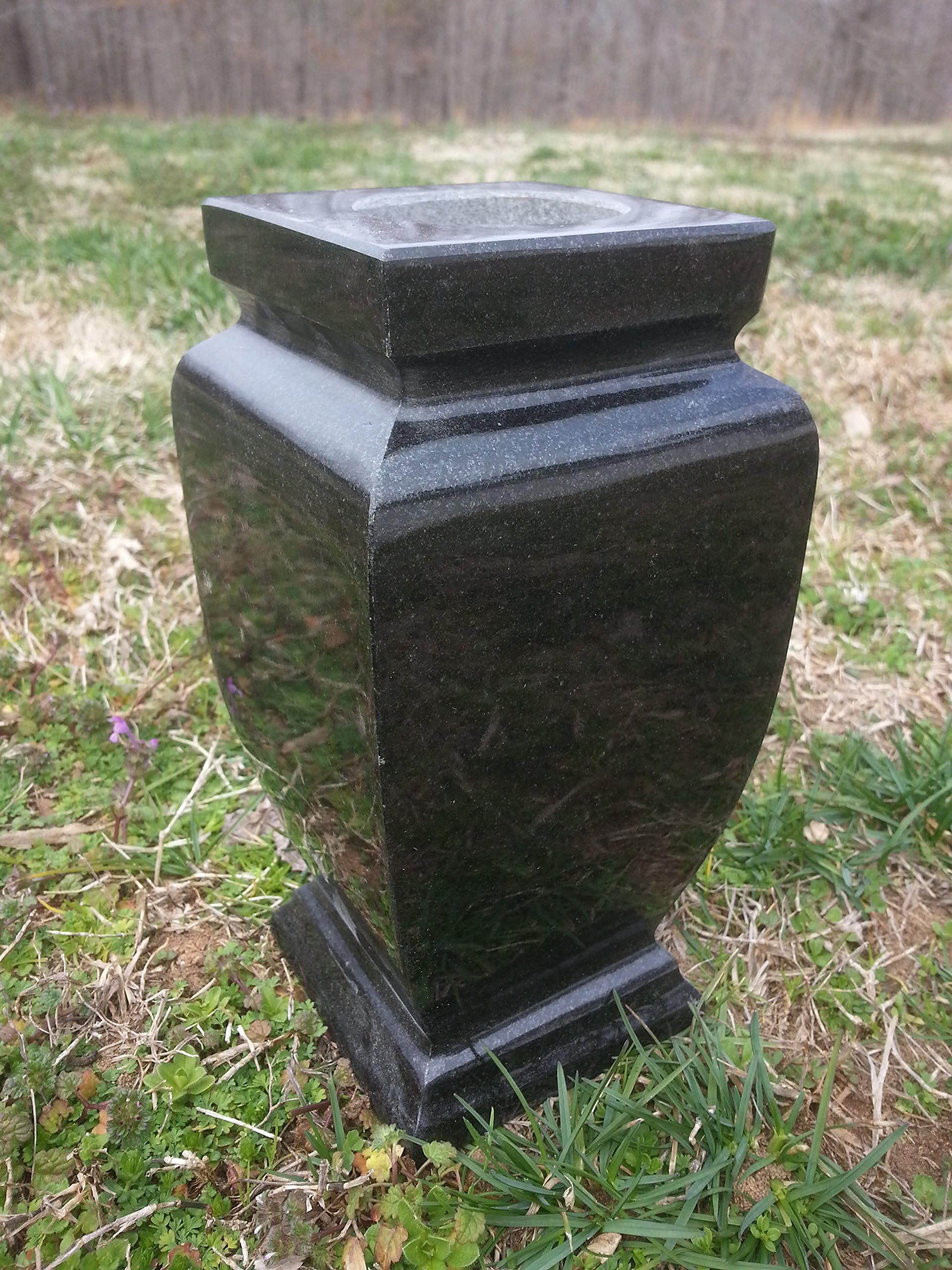 Classic Granite Vase (4"x4"x8") Black