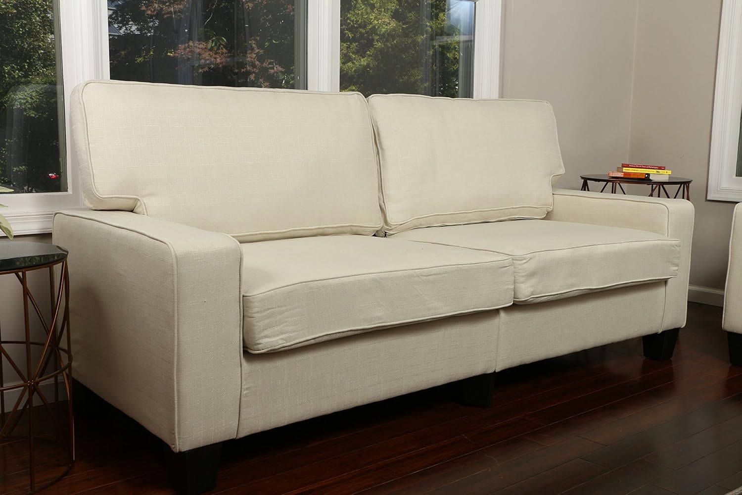 Sillones con cajas de madera | Sillones