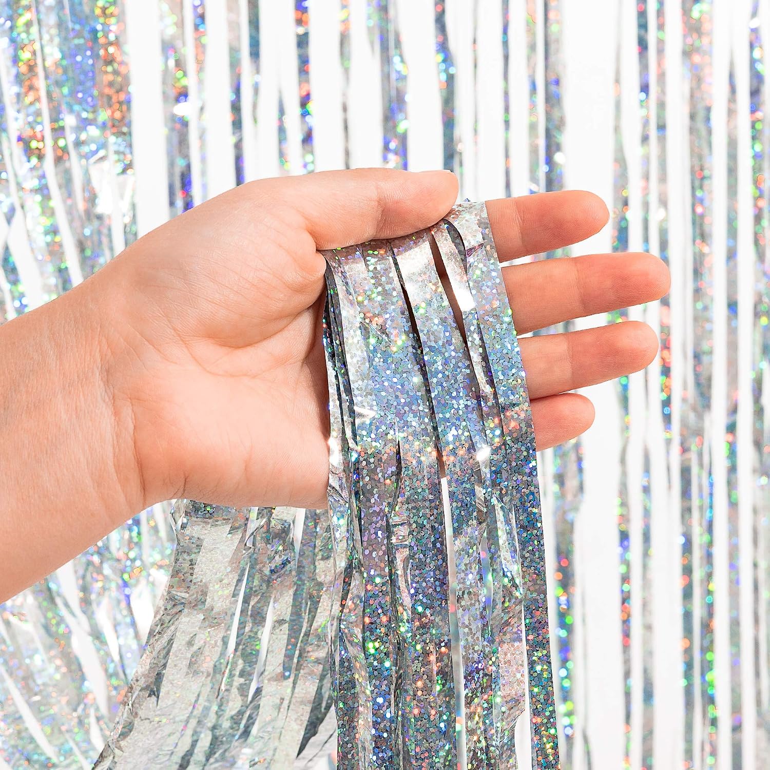 Silver Foil Fringe Tinsel Backdrop Glitter - Image 4