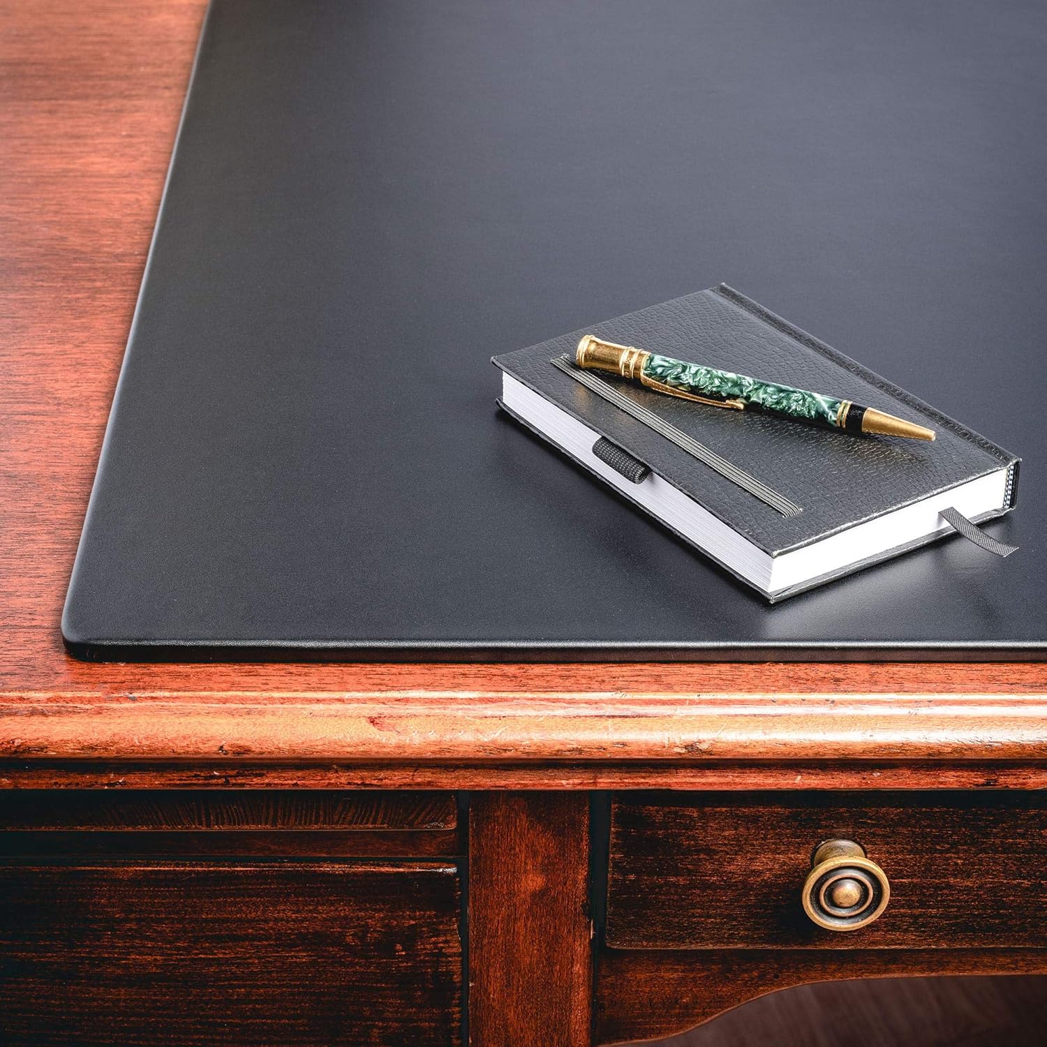 Dacasso Black Leather Desk Mat, 30-Inch by 19-Inch: Home & Kitchen