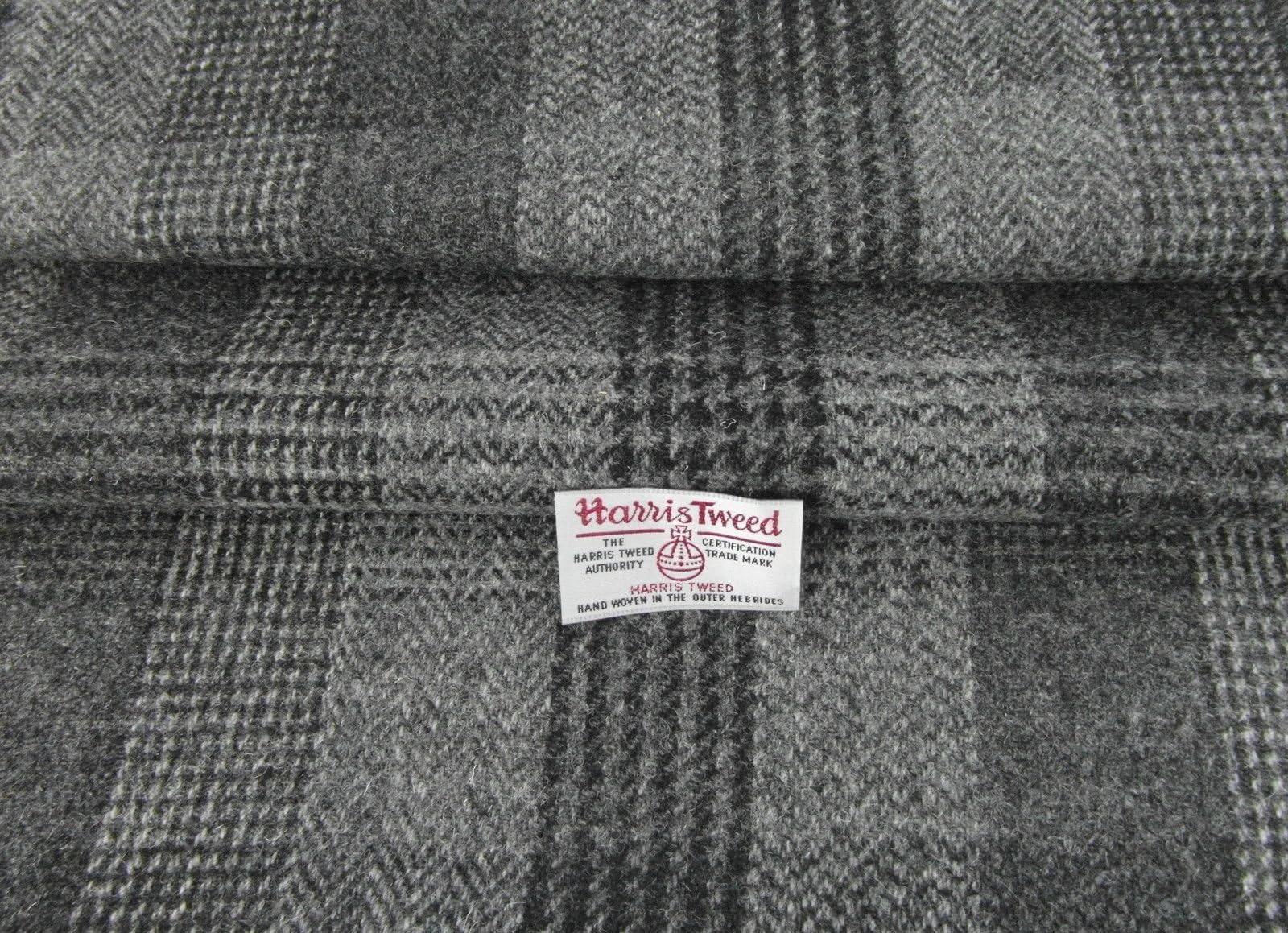 Authentic Harris Tweed Fabric 100% Pure Wool with labels 75cm x 50cm - ref. nov38 - see the whole range Of Harris Tweed at the fatfrog.uk.online Amazon shop