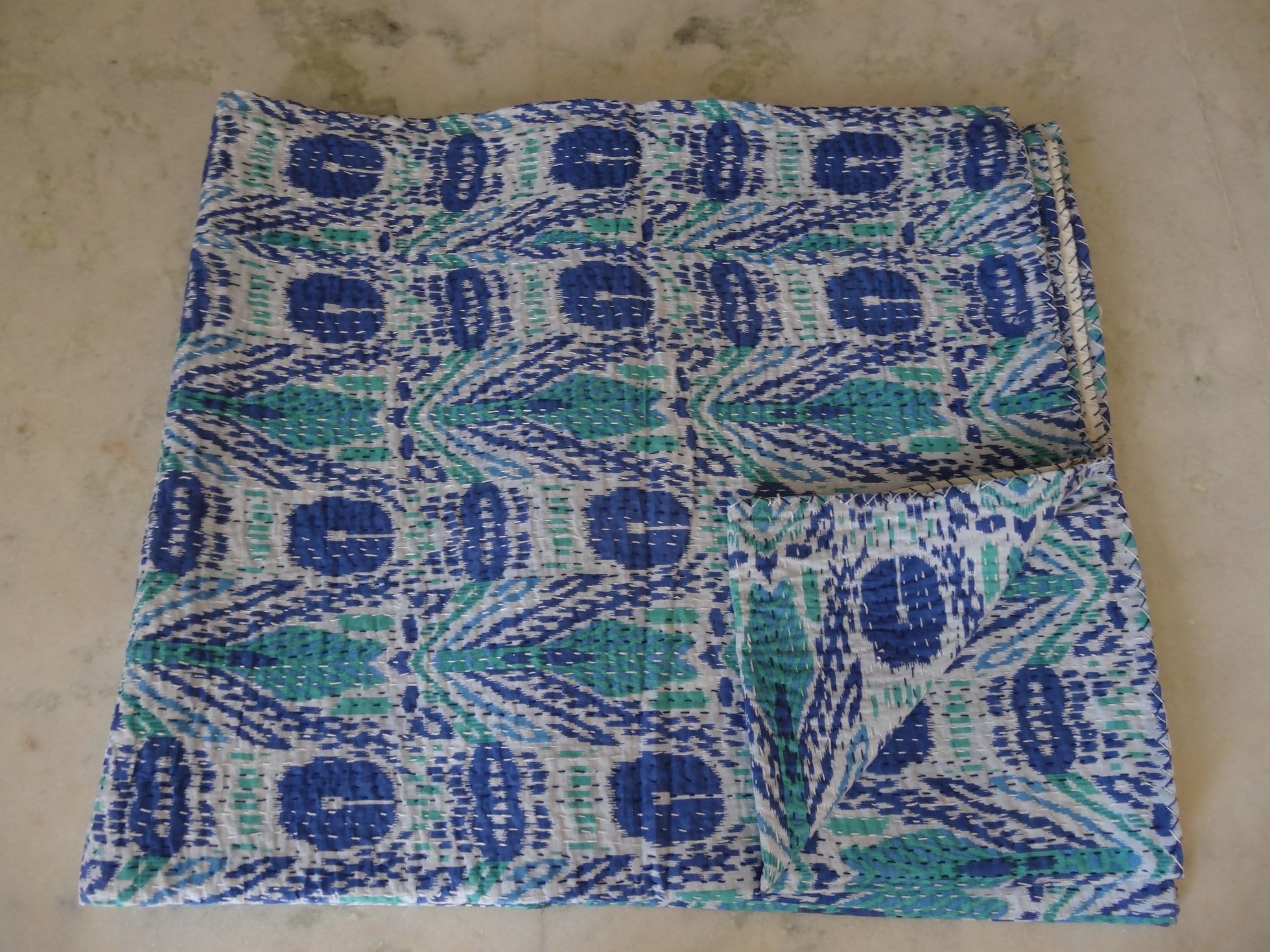 Handmade Pure Cotton Bedspread Queen Size Quilt Kantha Stitch Kantha Quilt Indian Bed Cover Reversible Throw Quilt