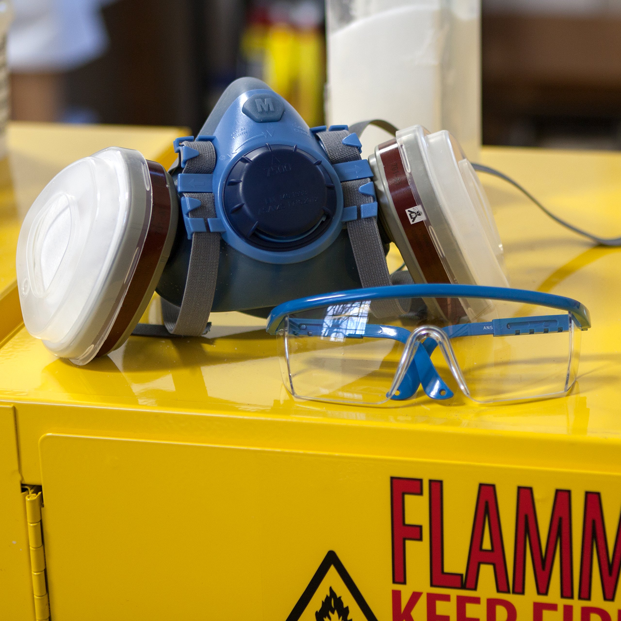 Breath Buddy Respirator Mask (Plus Safety Glasses) Reusable Professional 705353756283 eBay