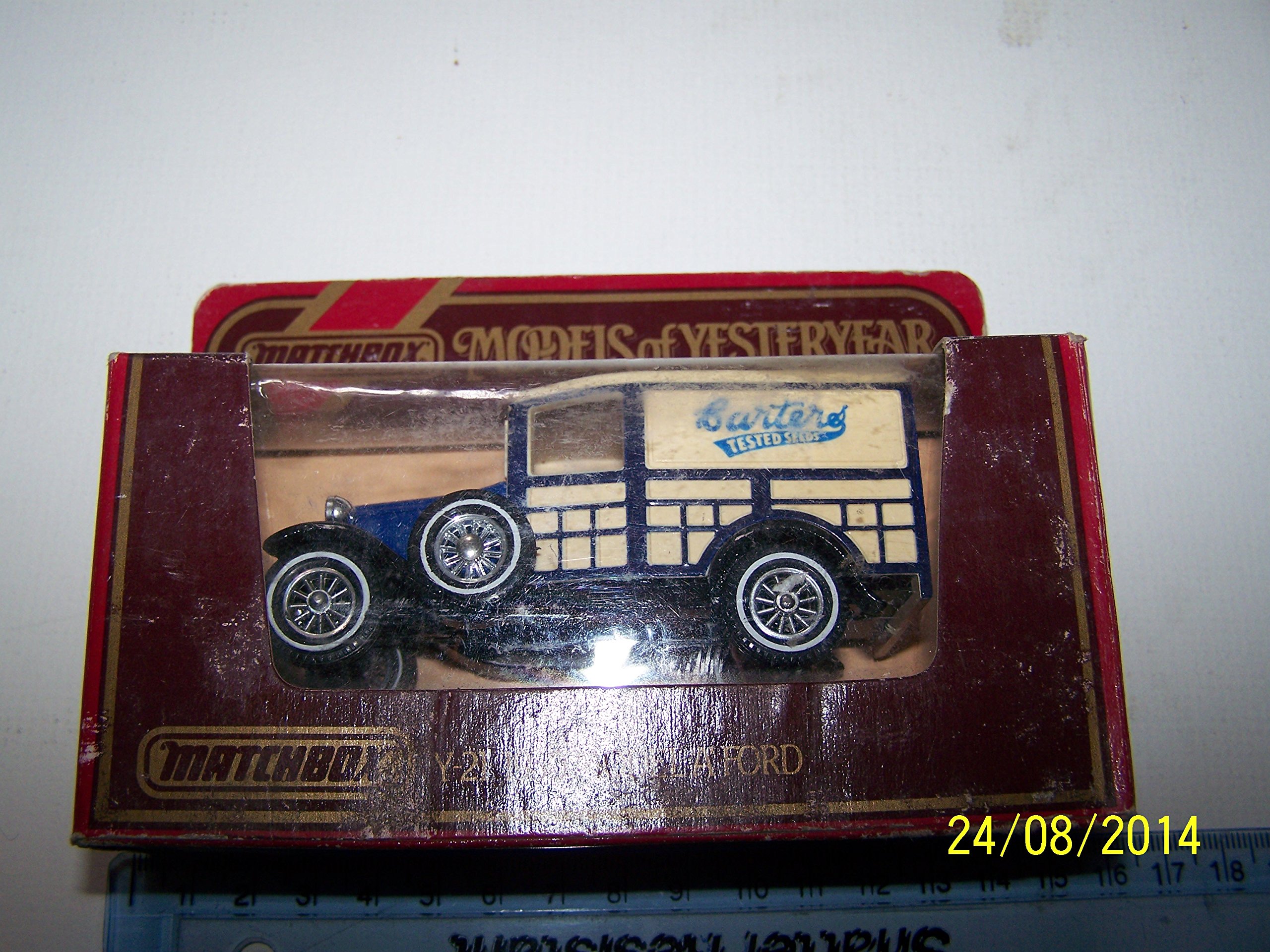 Models of Yesteryear Y-21 1930 Model A Ford Carters