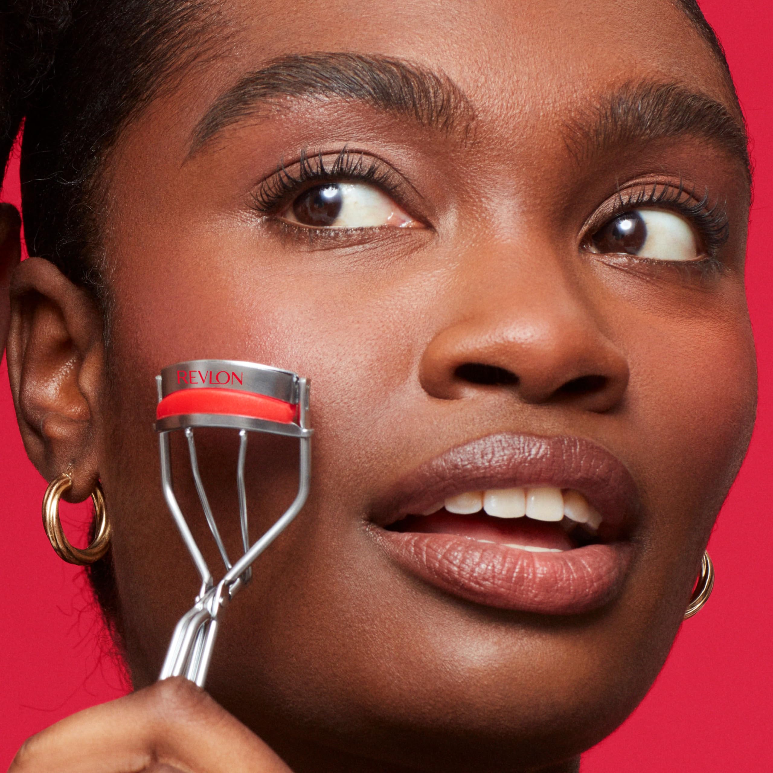 Revlon Triple-Stepped Lash Curler, Eyelash Lift For a Super-Curled Look in One Squeeze, 3-Tiered Pads for Gentle, Tug-Free Curling, 1 Count