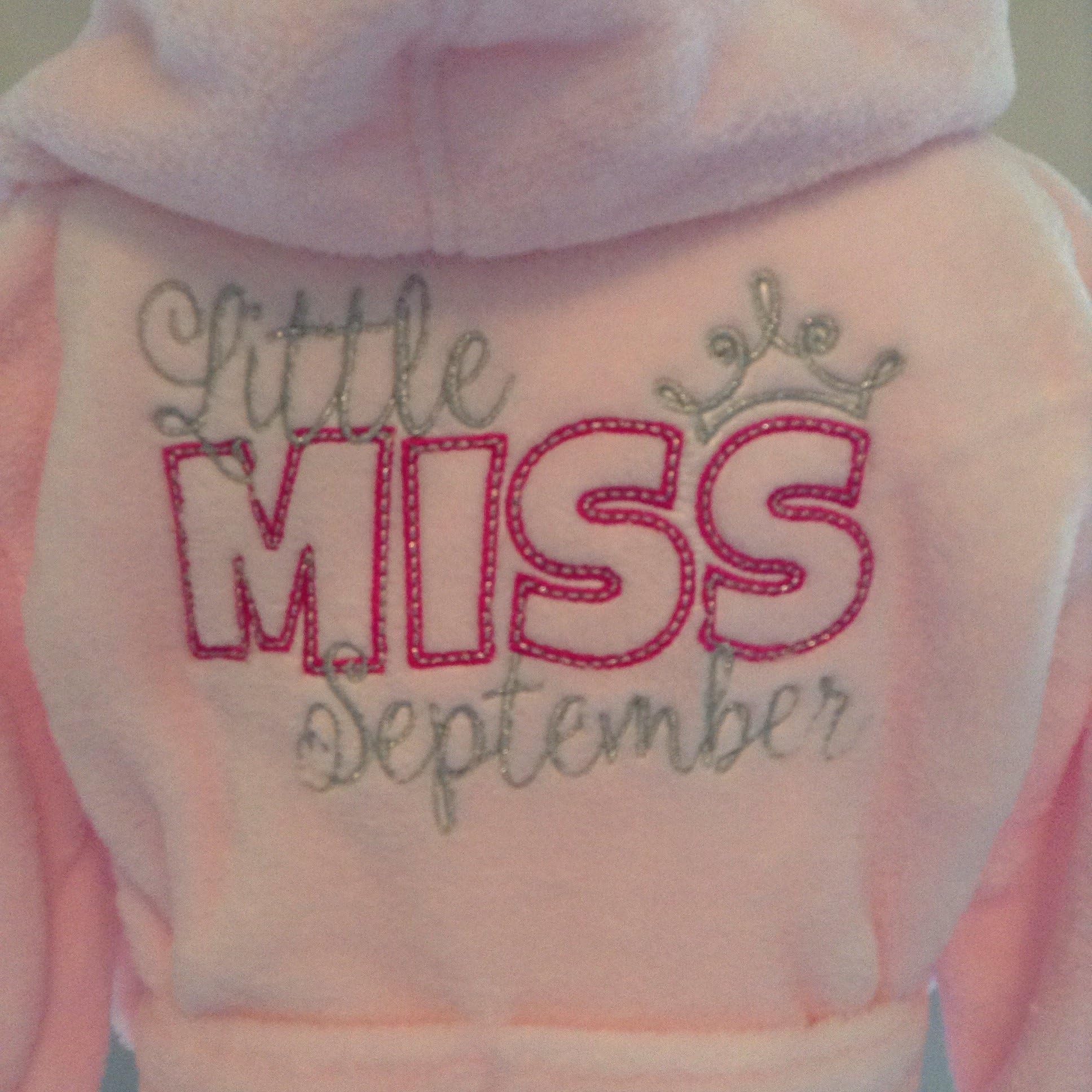 Personalised dressing gown child's glitter threads little Miss month white or pink fleece