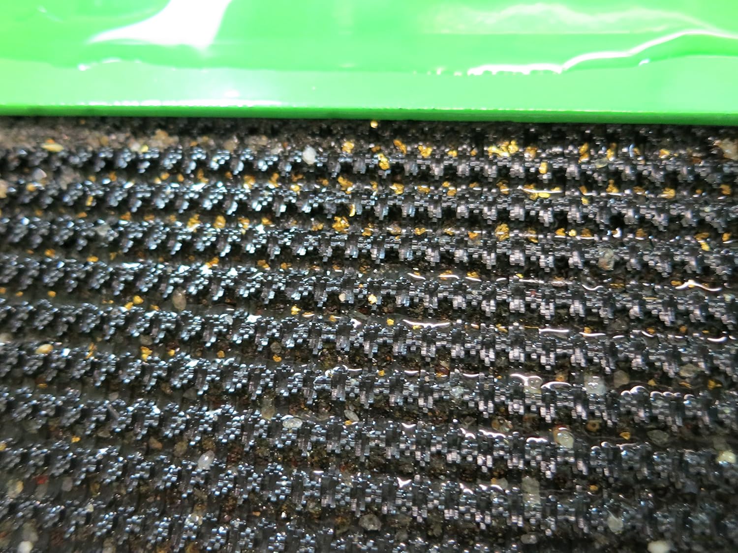 Amazon Com Gold Mining Sluice Box Mat Dredge Highbanker 6 X 24 X 1 4 Sports Outdoors