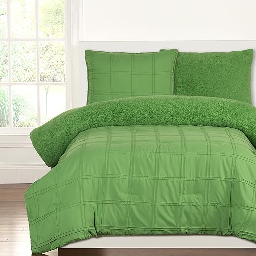 Amazon Com Siscovers Crayola Playful Plush Comforter Sets Full Queen Jungle Green Home Kitchen